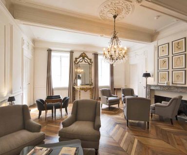 HÔTEL DE LA VILLEON